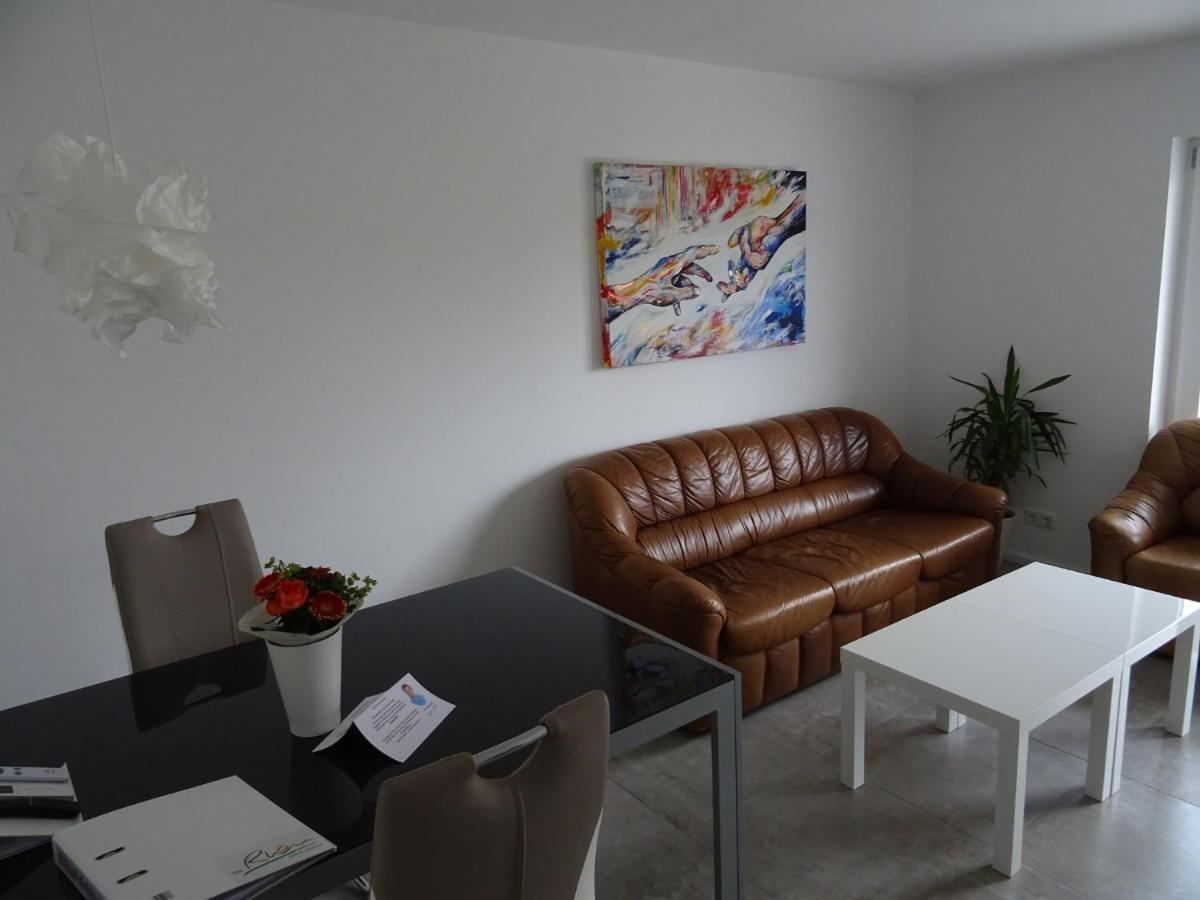 Ferienwohnung Happynes Bad Neustadt an der Saale Exterior photo
